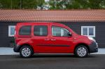 Nissan NV250 Combi 2019 года (EU)